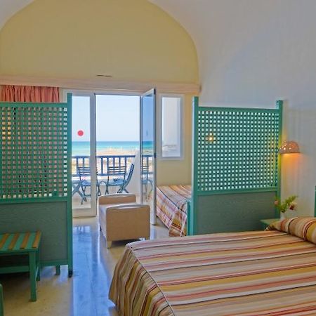 Meninx Hotel Triffa Esterno foto